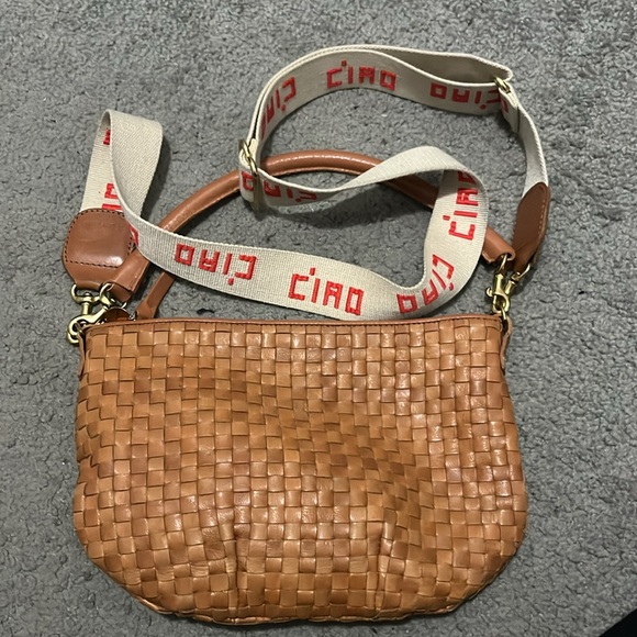 Clare V Petit Moyen
Color Natural - Picture 2 of 3